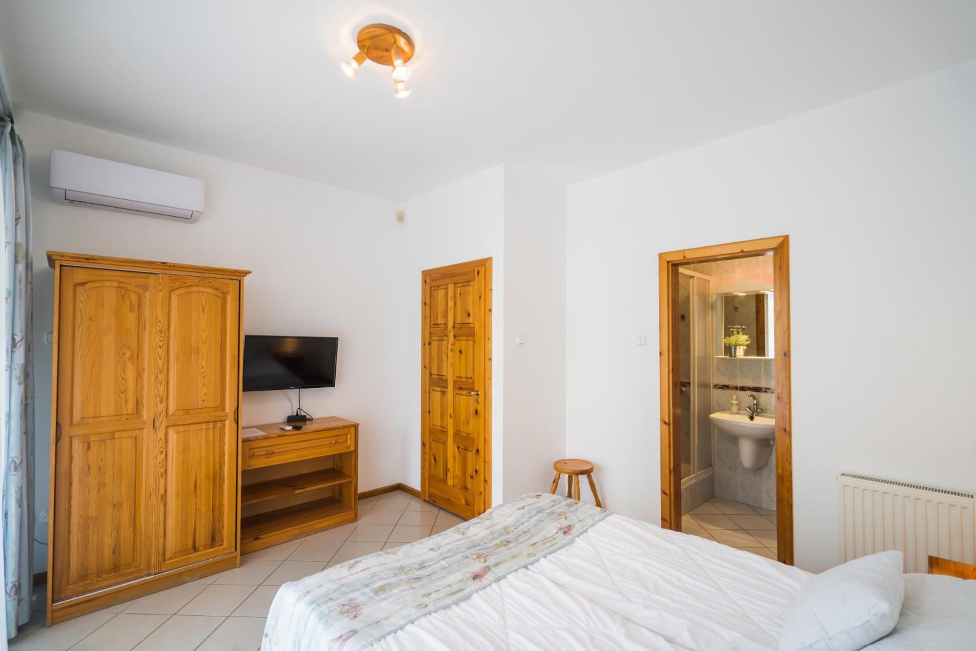 Gyorfi Apartmanhaz ซามาร์ดี ภายนอก รูปภาพ